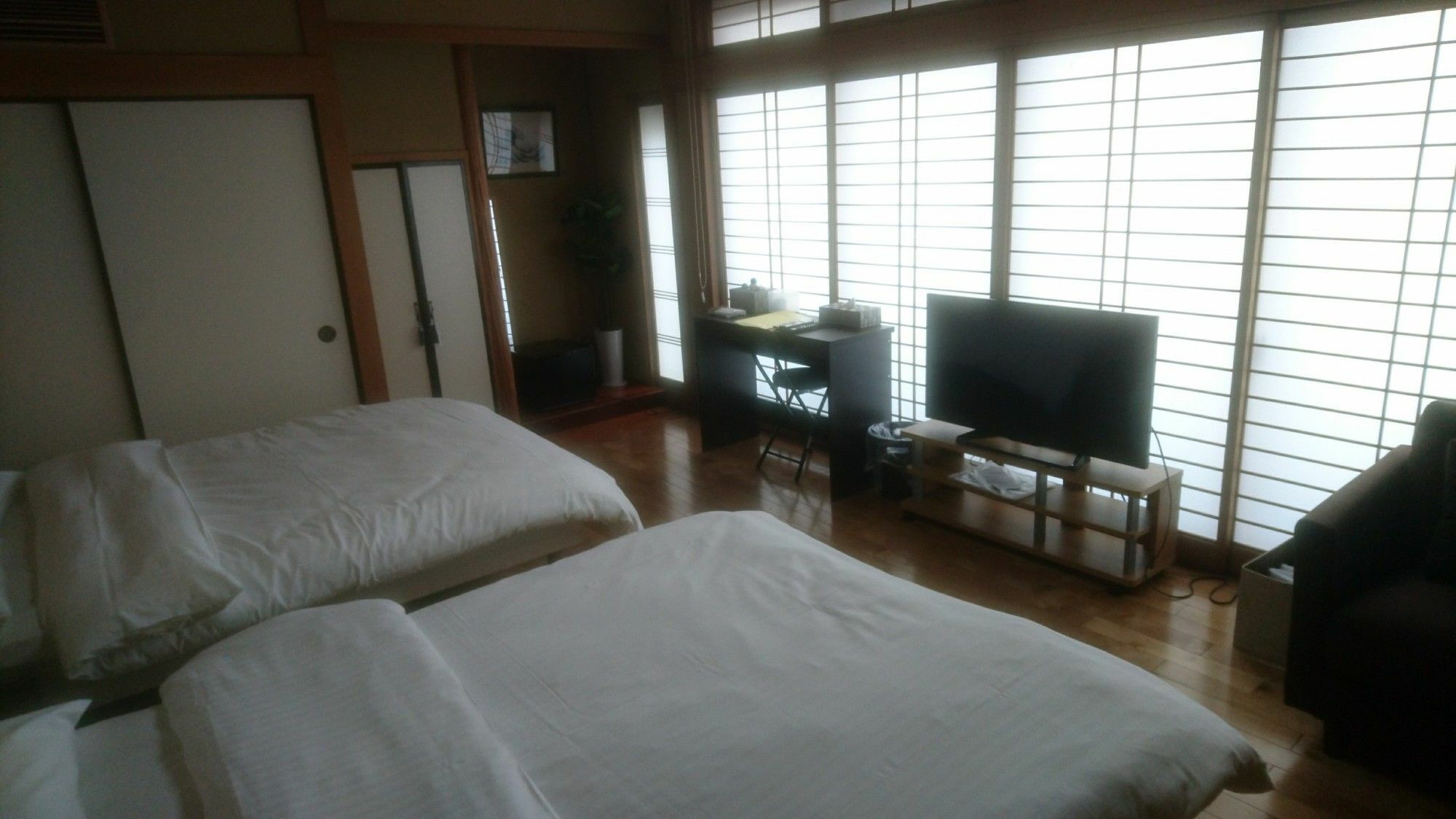 Hondori Inn Hiroshima Exterior photo